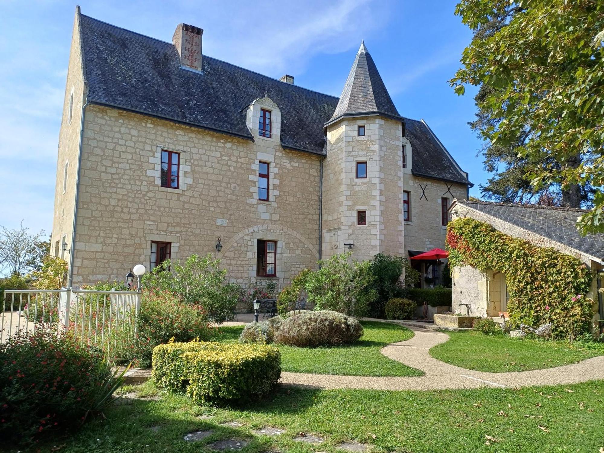Chinon Manoir De L'Abbaye Bed and Breakfast Seuilly Buitenkant foto